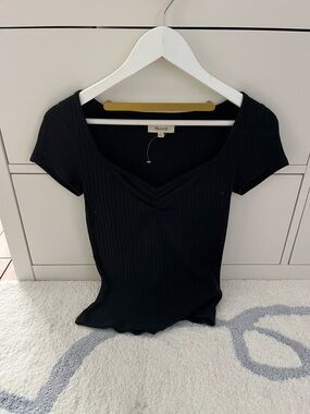 Madewell Black Ribbed Sweetheart Neck Tee (Worn once)
